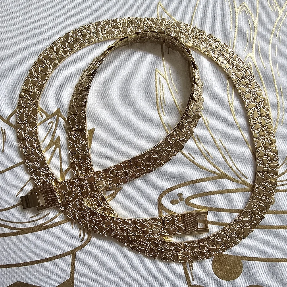 Vintage Necklace. Pale Goldtone Nugget Design. Korea - Picture 9 of 9